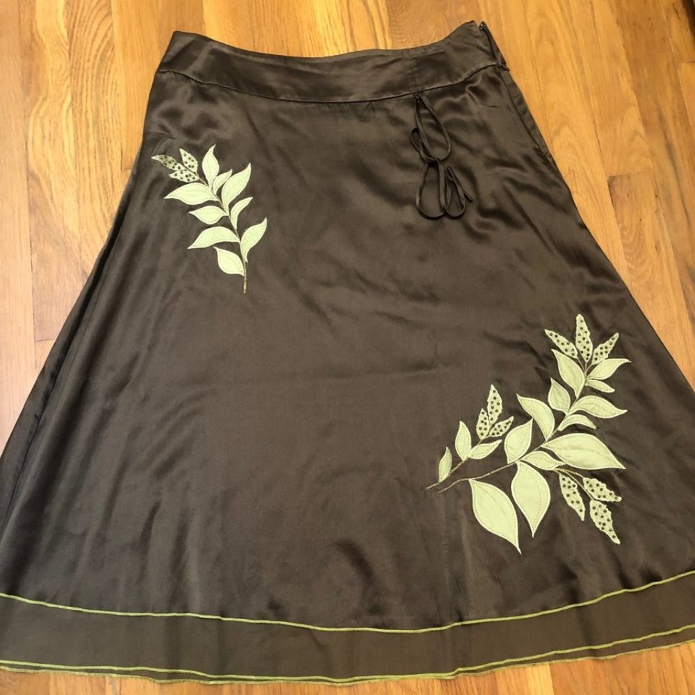 Liz Claiborne SKIRT brown w/green flowers - size 10